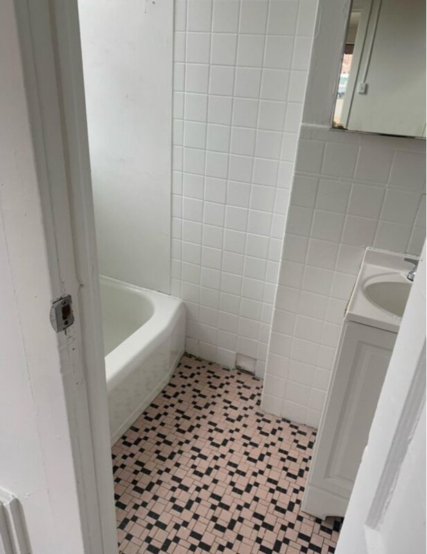 Photo - 542 E State St Unidad #1R