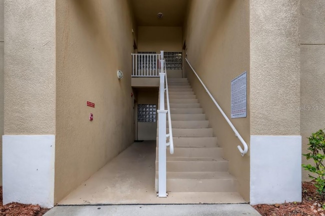 Building Photo - 6011 Portsdale Pl Rental