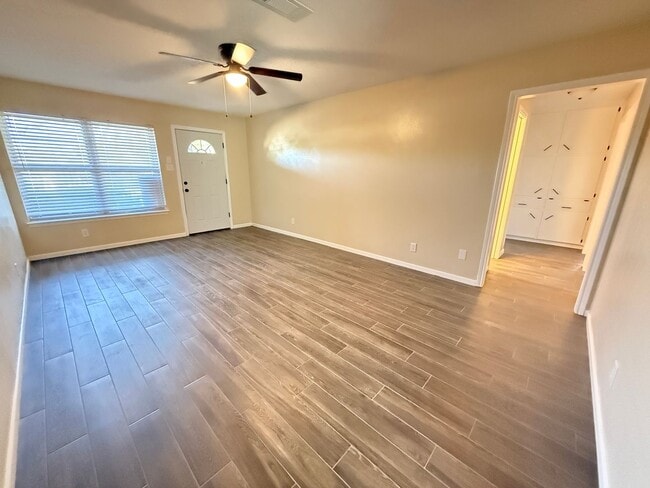 Photo - 1905 Wilshire Dr