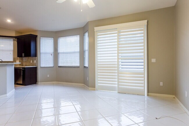 Photo - 10316 NW 53rd Ct