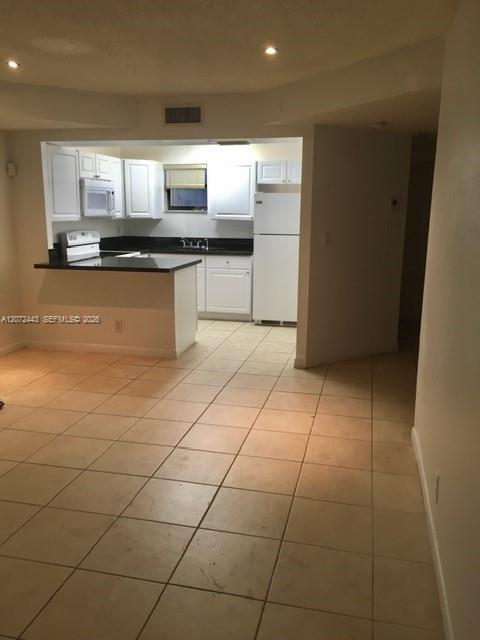 Photo - 8290 Lake Dr Unit 144