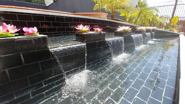 Villa De Adel Apts