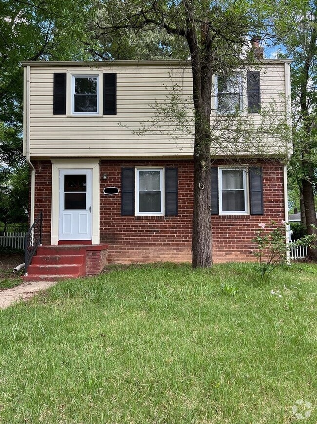 Building Photo - Charming 4BR/2BA College Park Home with Ba...