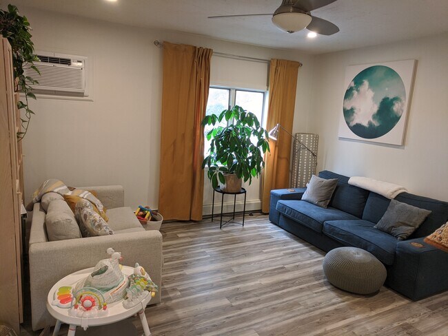 Photo - 11 Nichols Ave Unit #3