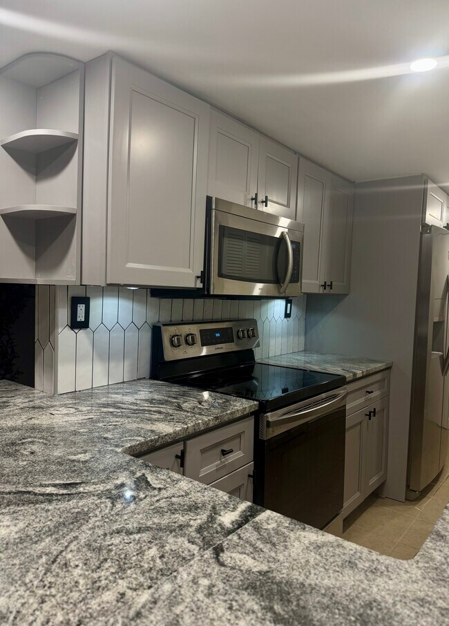Photo - 40 Fayette St Unit 25