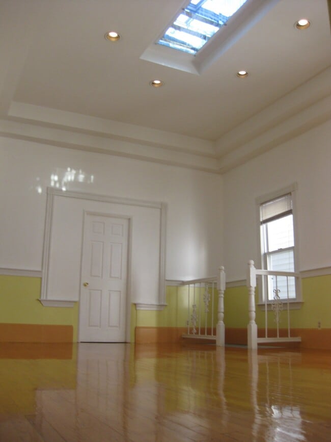 235 Heath St Unit 3