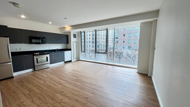 Building Photo - 2 Earhart St Unit 318