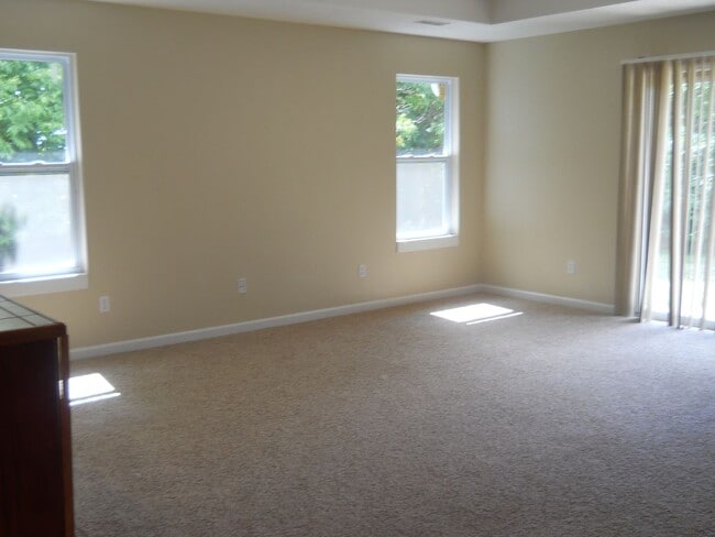 Photo - Spacious 3 bedroom house in Nixa!