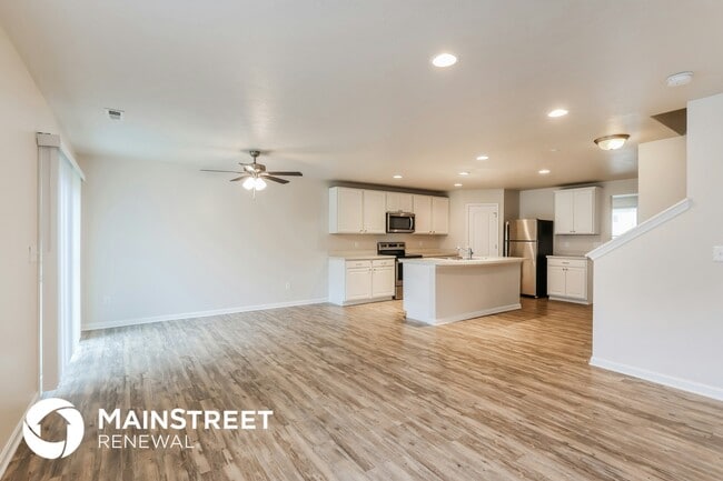 Photo - 4061 Firestone Way