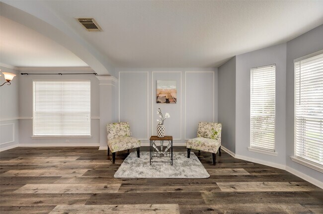 Photo - 21318 Rose Hollow Ln