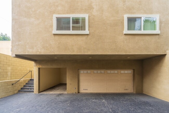 Photo - Spacious and Quiet Hawthorne Home!