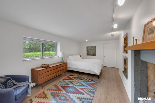 Photo - 7980 Fairview Rd