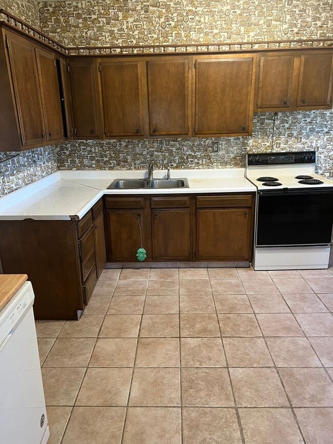 Photo - 38326 129th St