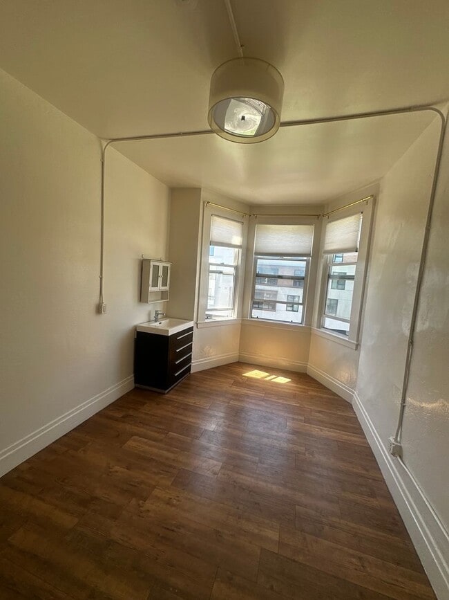 Photo - 205 9th St Unit 28