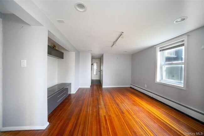 Photo - 126 Tanglewylde Rd Unidad 2