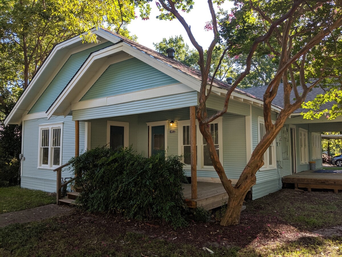Photo - 1412 Locust St