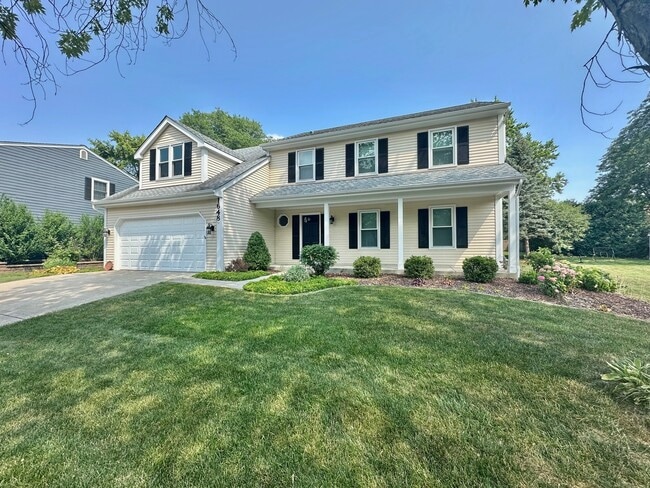 Photo - 1648 Dartmouth Ct House