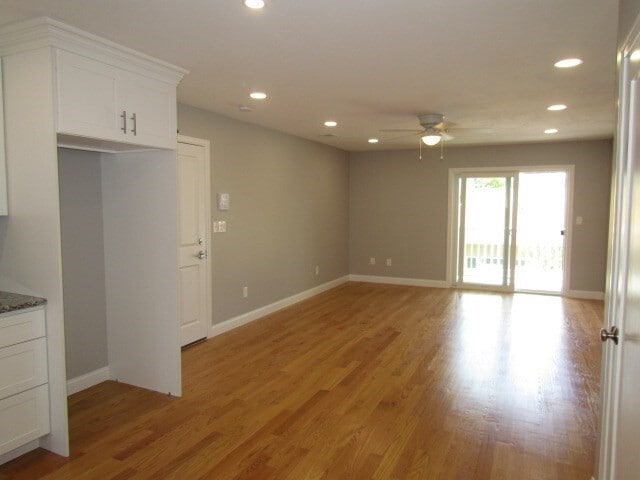 Photo - 1093 Main St Unidad 3