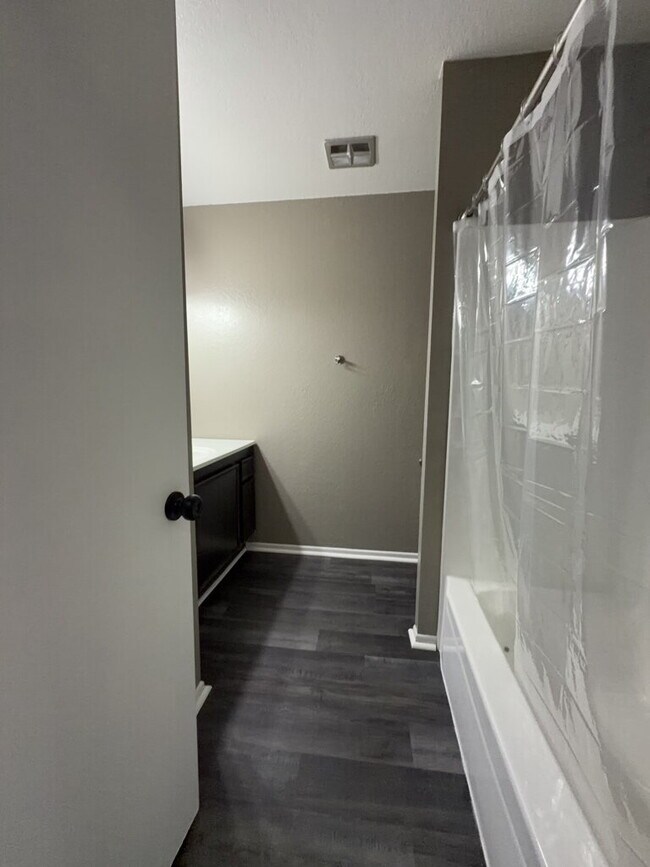 1000 Central Ave Unit 8