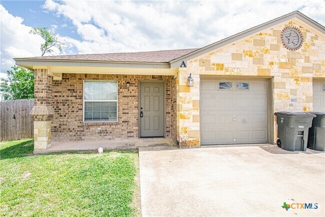 Building Photo - 1102 Grace Point Dr Rental