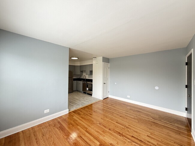 2754 W North Shore Ave Unit S3