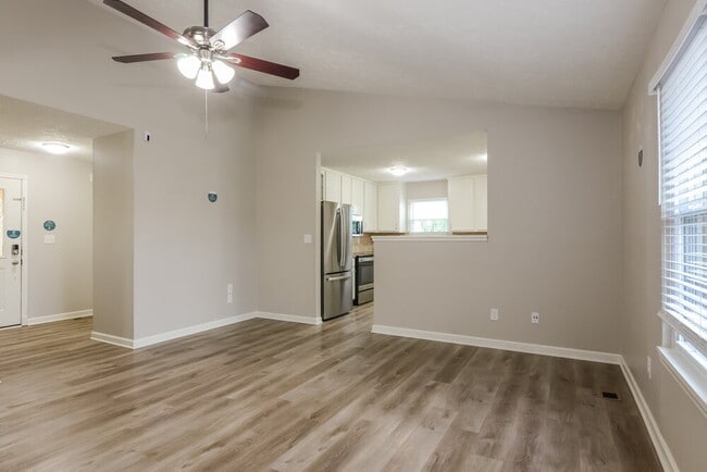 Photo - 7352 Southern Lakes Dr