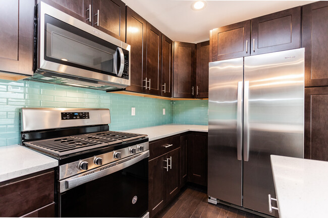 Photo - 476 Fulton St Apartments Unit 1