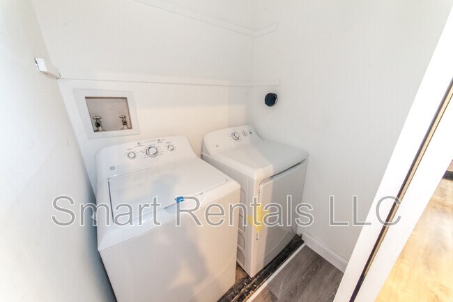 Photo - 3641 McRee Ave