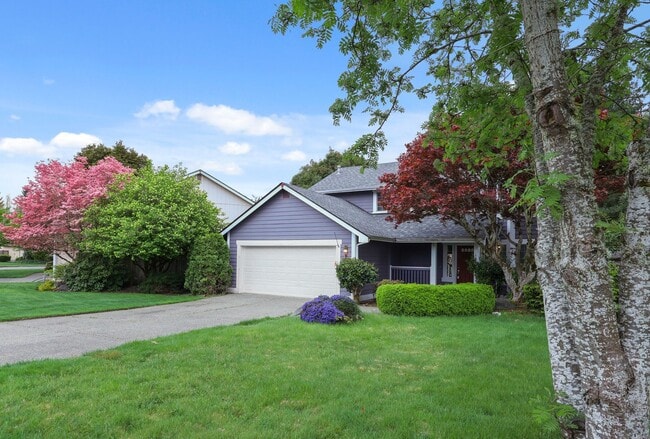 Photo - Move in ready now! 4 bedrooms in Lacey - North Thurston School district.