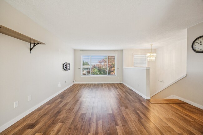 Photo - 7706 SE 104th Ave