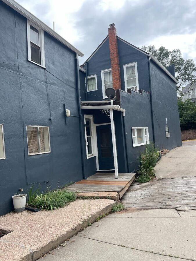 Photo - 16-16 Ruxton Ave