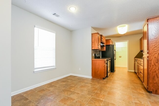 Photo - 239 Timberlake Dr