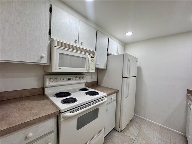 Photo - 244 St Augustine Ave