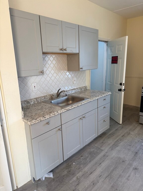 Photo - 564 Hyde Park Ave Unidad 3