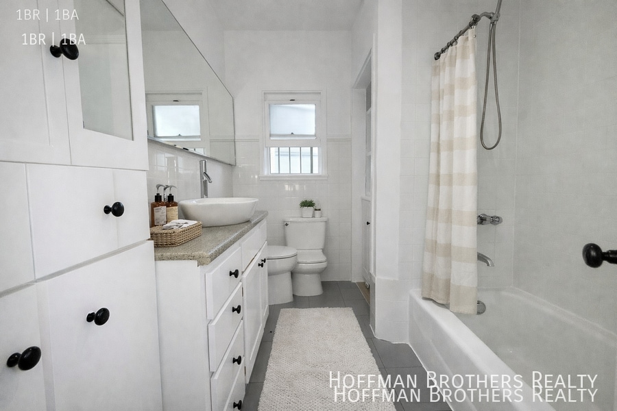 Photo - 1019 Westmoreland Ave Unit 109