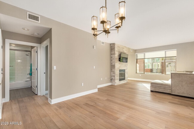 Photo - 4803 N Woodmere Fairway