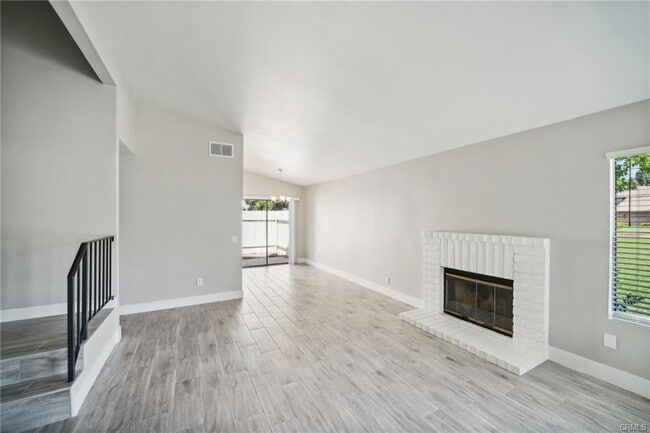 Photo - 3122 Triumph Ln