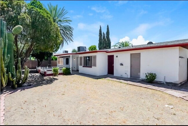 Photo - 3140 E Caballero St