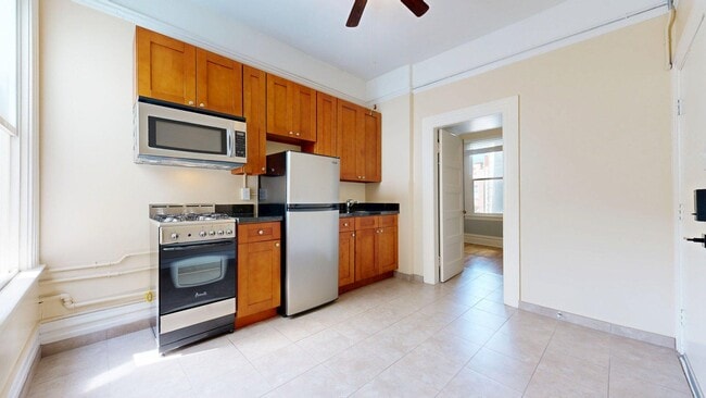 Photo - 445 Octavia St Unidad 14