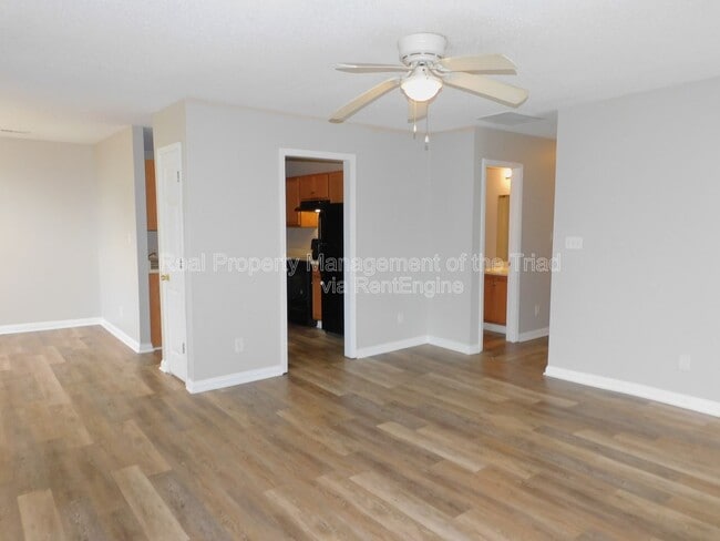 Photo - 1301 Nealtown Rd