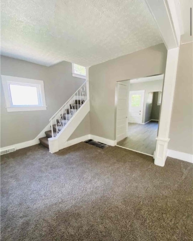 Photo - 849 Beardsley St