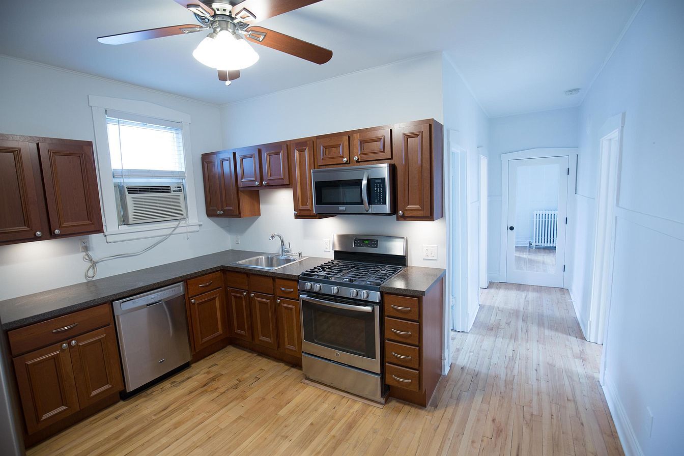 Photo - 1805 N Francisco Ave Unit 2
