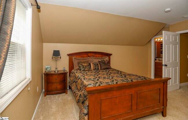 Photo - 441 Liberty Hwy