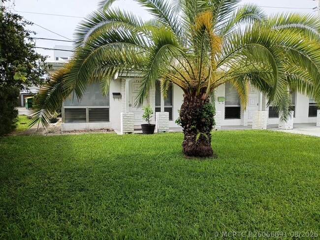 Photo - 2724 NE 32nd St Unit 6
