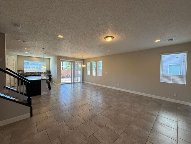 Photo - 3 Bedroom Townhome Near Juan Tabo Blvd SE & Four Hills!