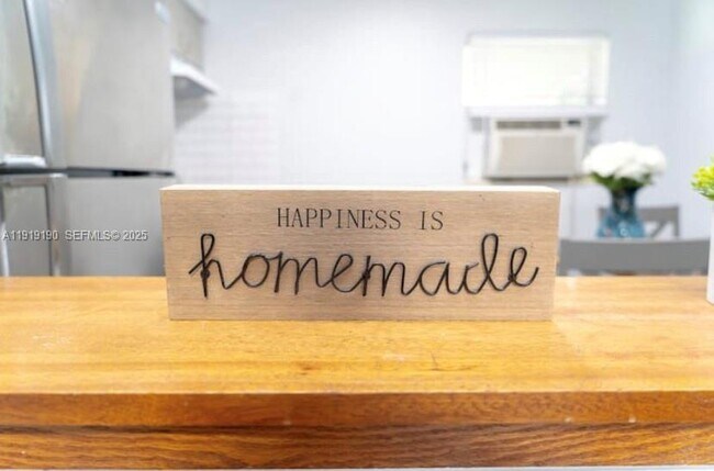 Photo - 6512 SW 24th St