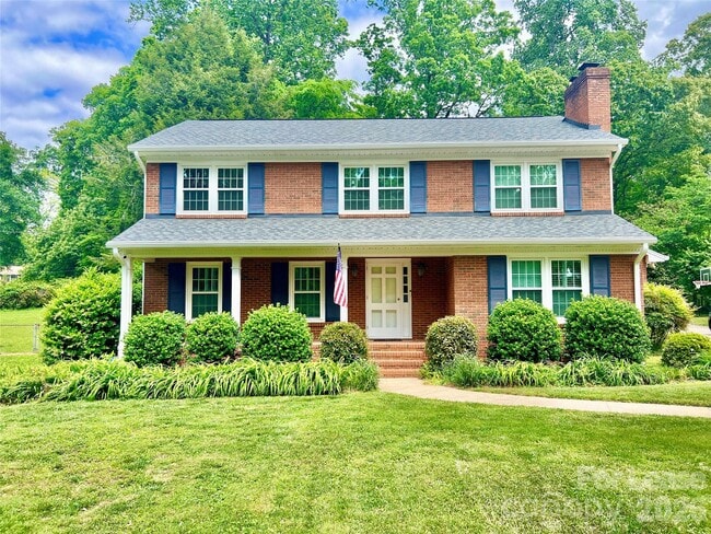 Photo - 6840 Newhall Rd