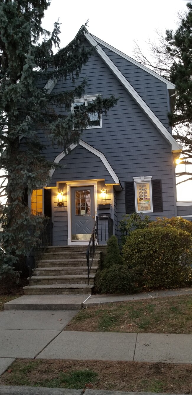 Photo - 19 Whippany Ave Unidad 2nd Floor Apartment