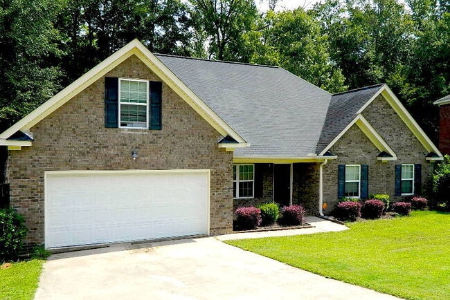 Photo - 1087 Waltons Pass