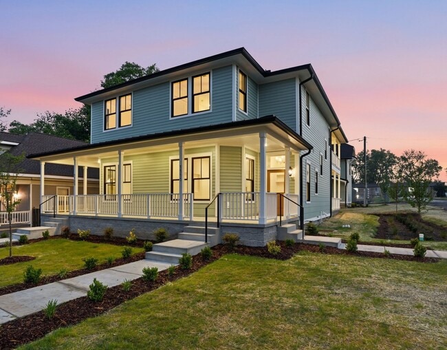Building Photo - Stunning 4 bedroom East Nashville New Construction